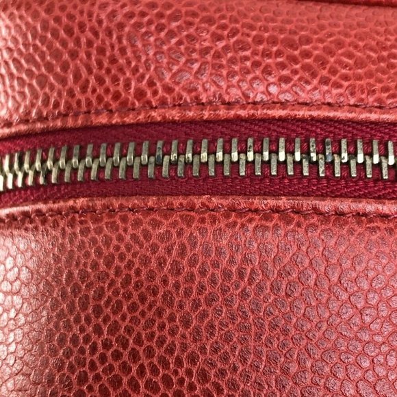 Authentic CHANEL CC Mark Horizontal Cosmetics Pouc - Picture 6 of 12